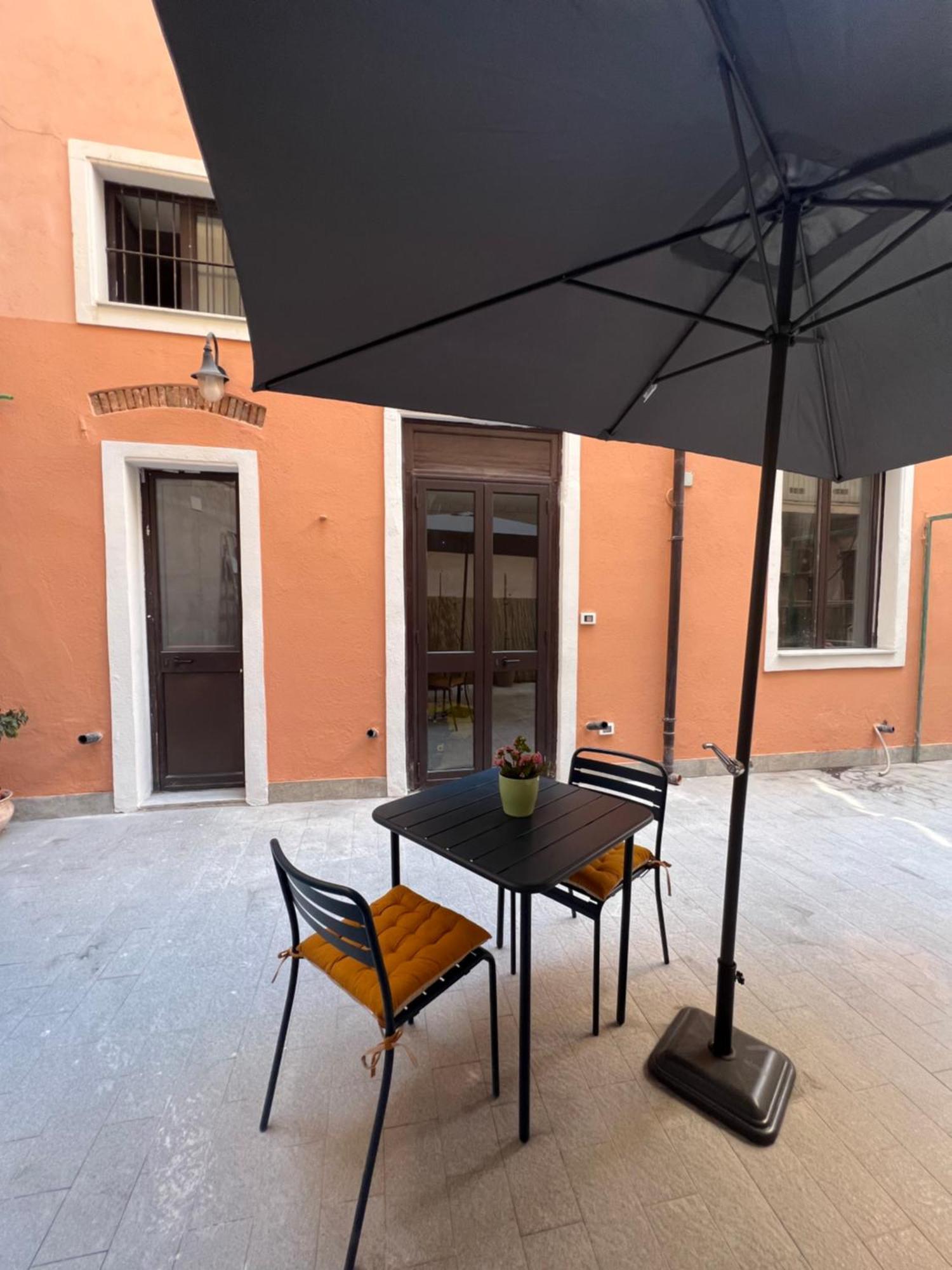 Domus Catania Centro Villa Exterior photo
